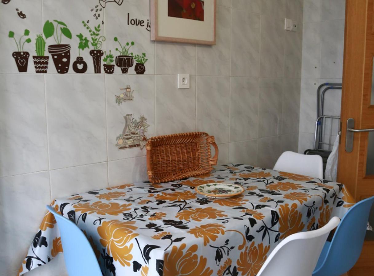 Calida Vivienda Turistica Centrica Junto Al Funicular Y Metro Apartment Bilbao Luaran gambar