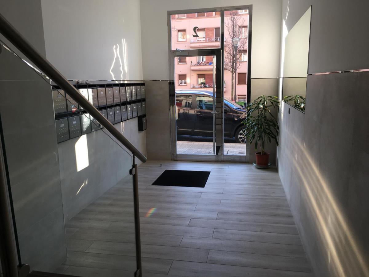Calida Vivienda Turistica Centrica Junto Al Funicular Y Metro Apartment Bilbao Luaran gambar